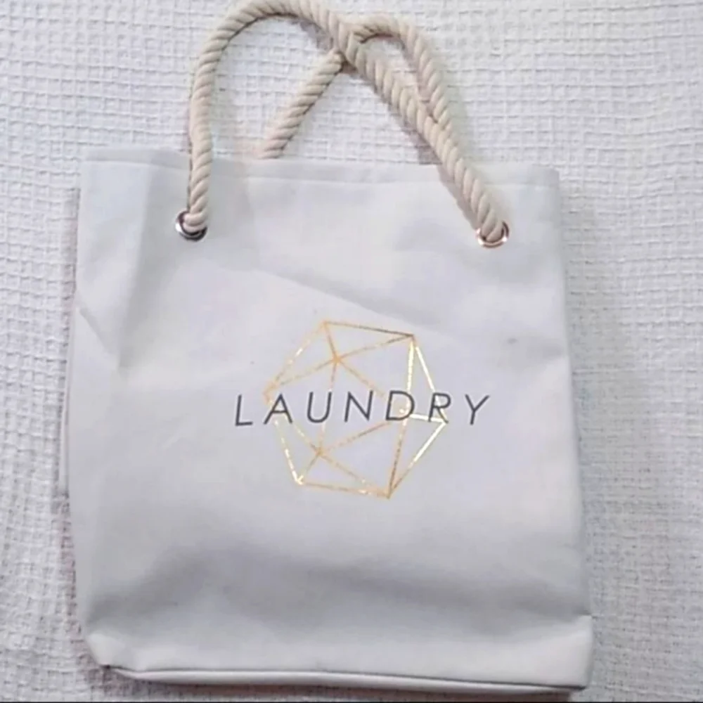 White Laundry Tote with Rope Handles